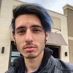 Meet your Posher, Sandro